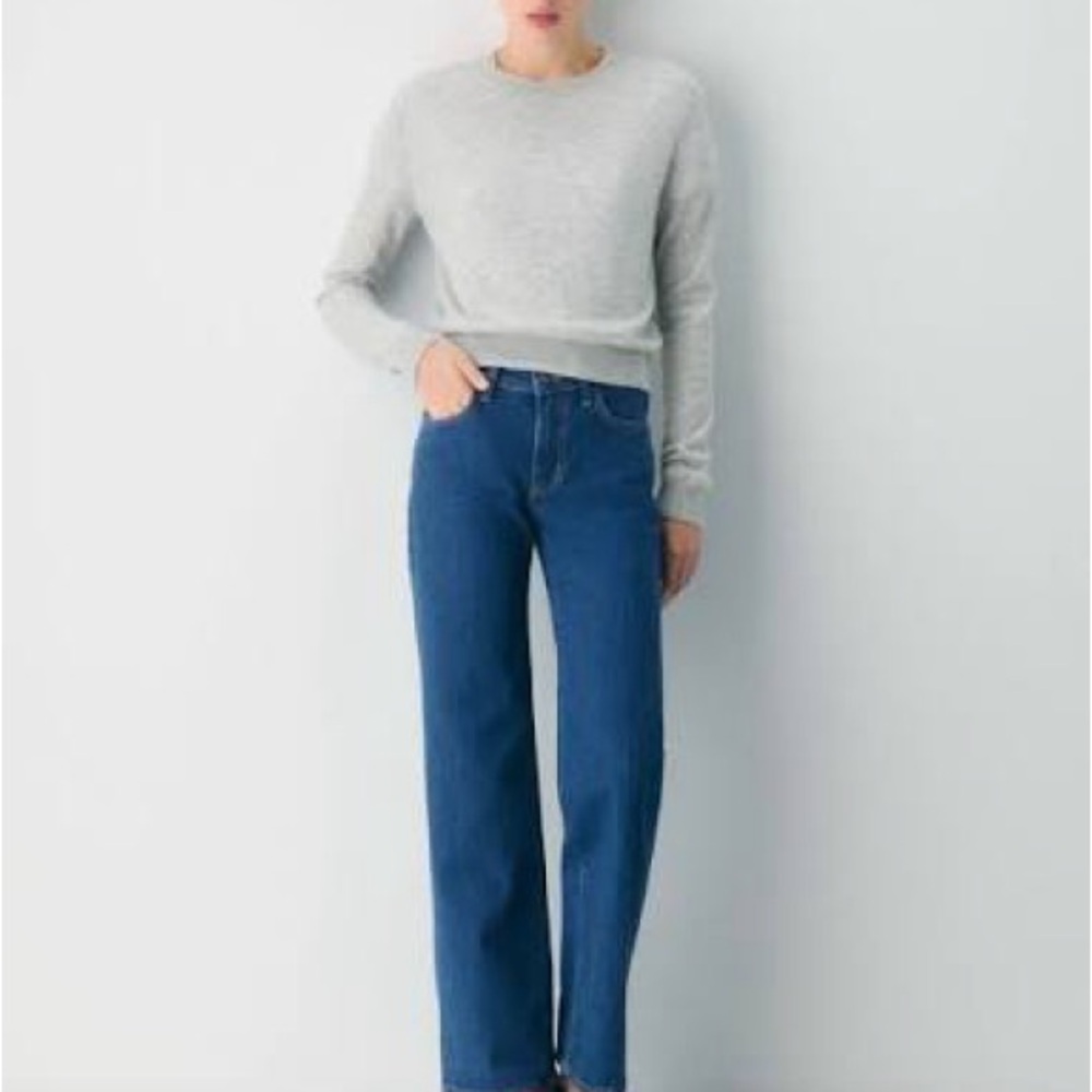 NWT Denim Forum Blue MID RISE curve WIDE LEG
